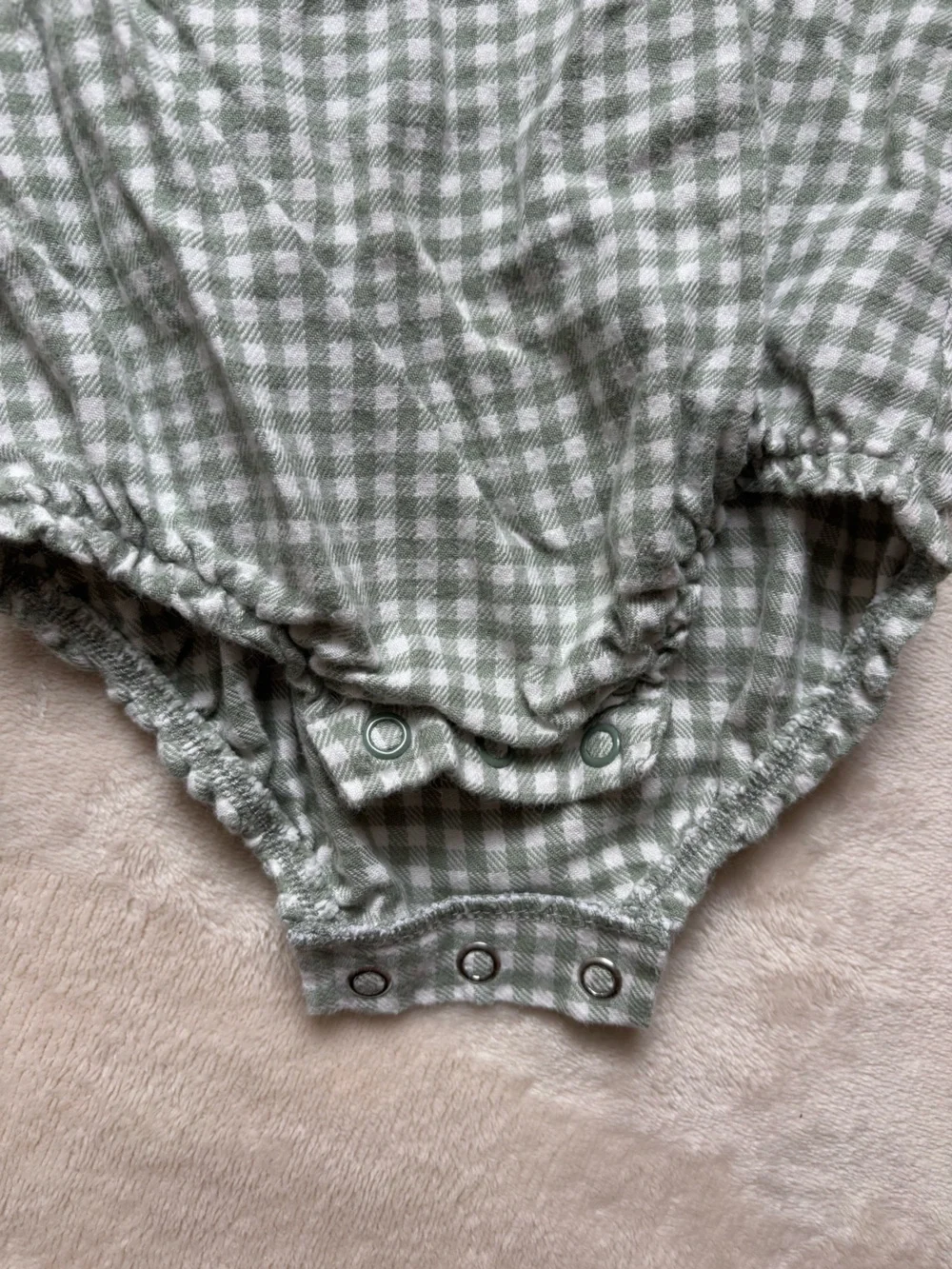 Long-Sleeve Baby Carter's Green Gingham Bubble Romper one-piece 3M EUC